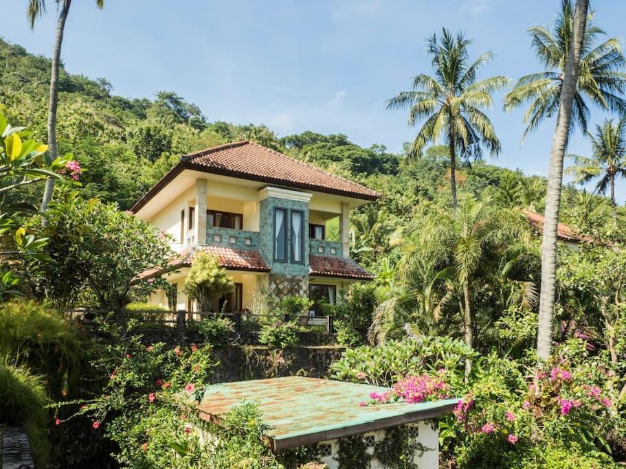 Villa 7, Secret Garden, Kerandangan, Near Senggigi Mataram Luaran gambar